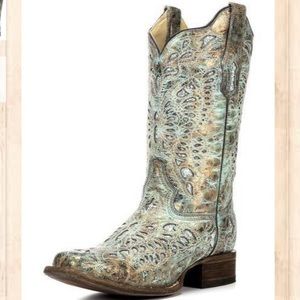 Corral Boot